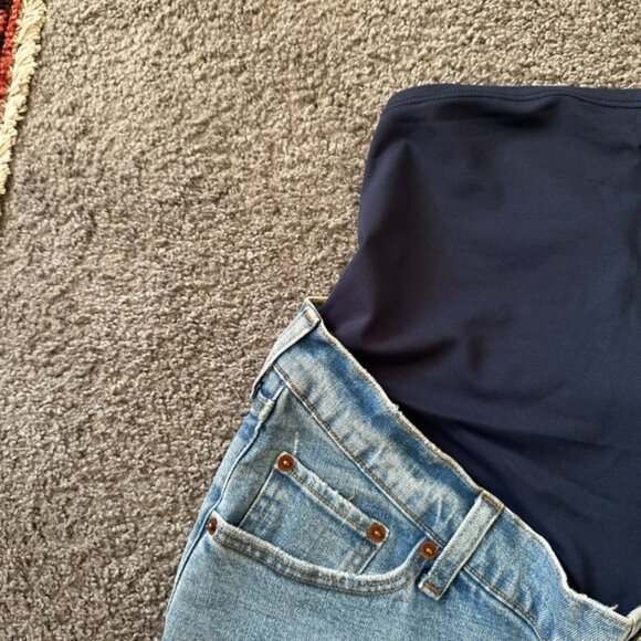 NWT: Abercrombie Ankle Straight Maternity Jeans - Picture 2 of 8